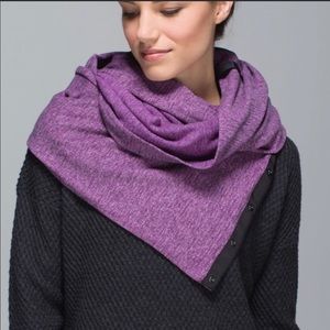 Lululemon vinyasa scarf
